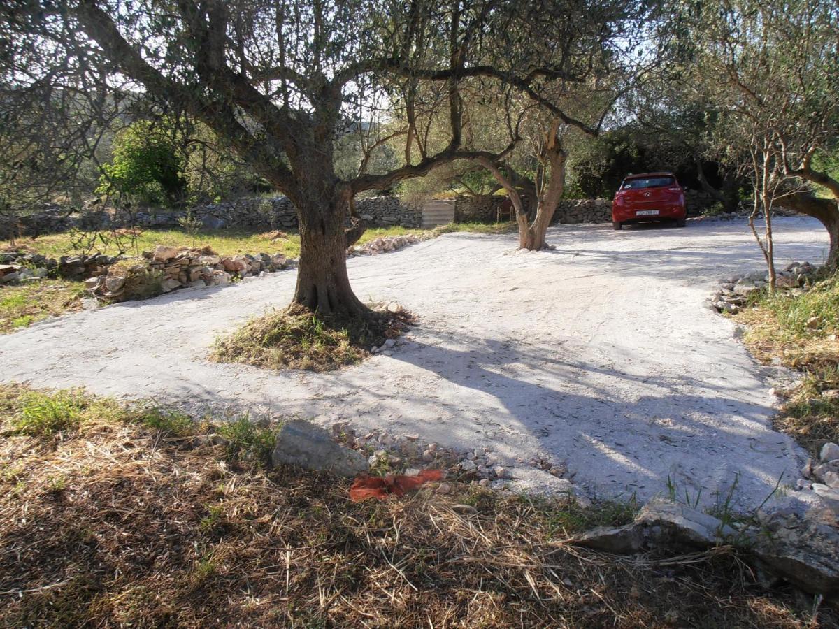 Vala Božava Exterior foto